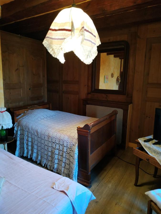 Auberge Paysanne Loubaresse  외부 사진